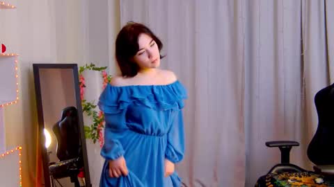 Kelly online show from October 24, 9:27 am