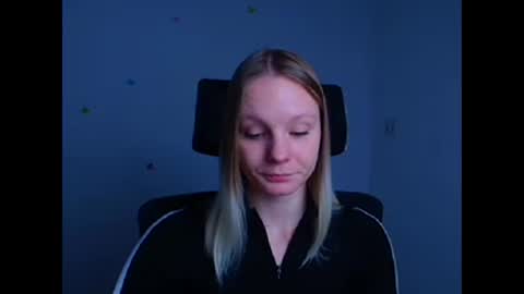 Kelly online show from October 3, 11:26 am