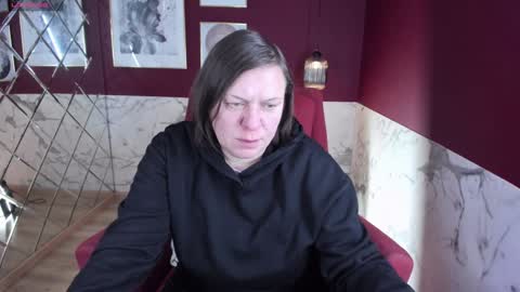 Kelly online show from February 6, 5:25 am