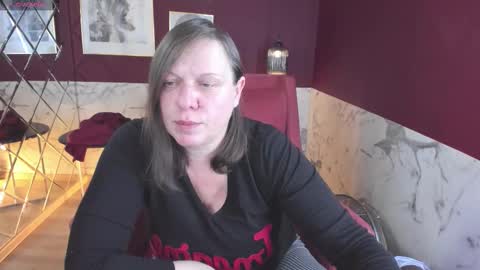 Kelly online show from November 16, 5:20 am