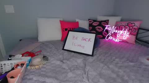 Kelsea Rae online show from May 16, 1:52 am