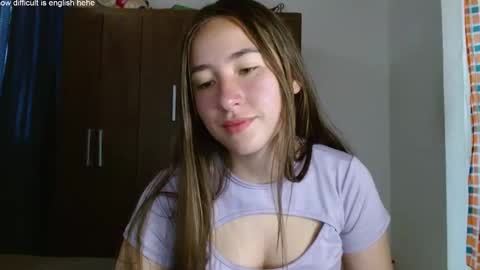 Snapshot of kendal_di chatting on October 20, 4:10 pm kendal_di online show from October 20, 4:10 pm