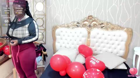 Snapshot of kendalbrowns chatting on February 19, 11:17 am kenda online show from February 19, 11:17 am