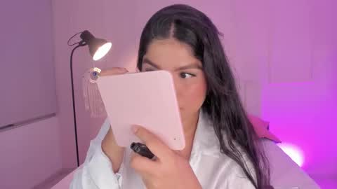   online show from March 21, 8:47 pm