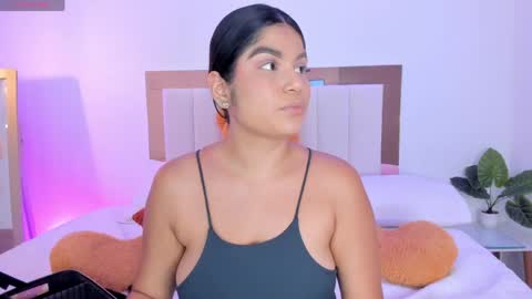   online show from April 5, 8:30 pm