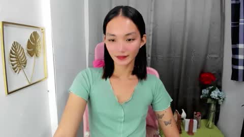 KENDAL online show from November 12, 8:12 am