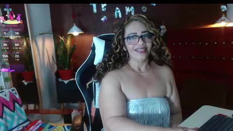 Snapshot of kendra_lust_69 chatting on September 25, 6:12 am kendra_lust_69 online show from September 25, 6:12 am