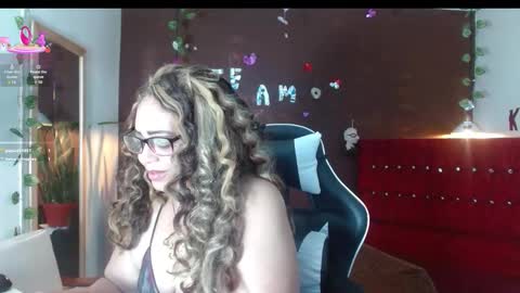 Snapshot of kendra_lust_69 chatting on September 26, 6:22 am kendra_lust_69 online show from September 26, 6:22 am