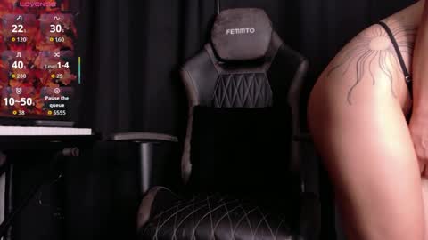 kendra_moretti2 online show from May 29, 2:20 am