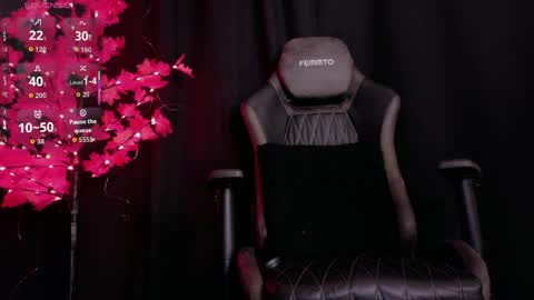 kendra_moretti2 online show from April 11, 10:24 pm