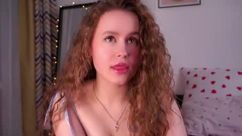 Kira online show from April 4, 10:41 pm