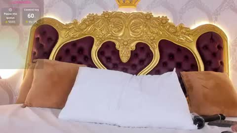 Kendral  online show from May 16, 5:43 am