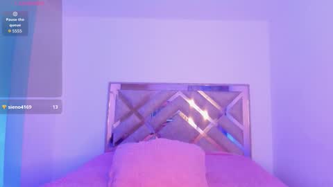 Snapshot of kendy_wilkinson chatting on September 29, 10:59 pm Kendy online show from September 29, 10:59 pm
