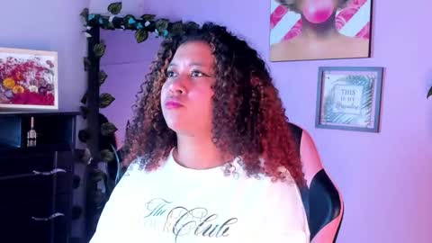  01  online show from January 8, 11:31 pm