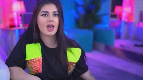 Kendra online show from November 19, 3:56 pm