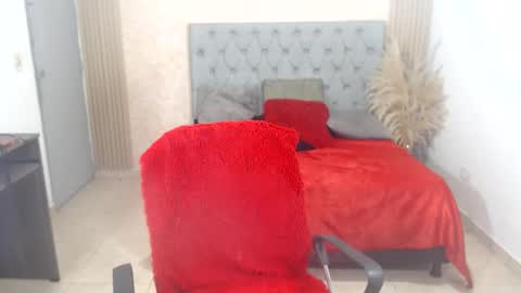 kennethcodyy online show from May 13, 10:54 am