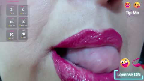 K E R L Y online show from December 18, 4:28 pm