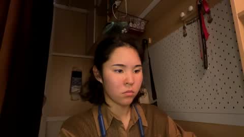 Jenny  online show from May 7, 5:23 am