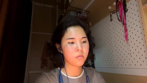 Jenny  online show from May 14, 9:59 am