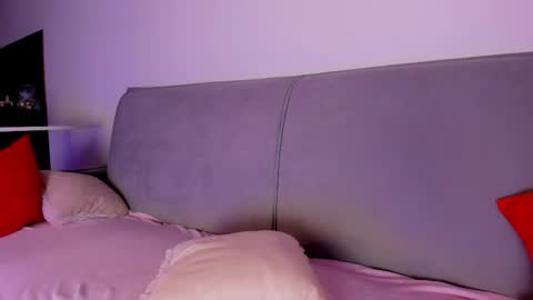 kessylaysa online show from May 11, 6:05 pm