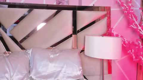 Keyla noa online show from May 18, 11:27 am