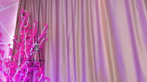 Keyla noa online show from May 11, 2:45 pm