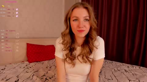 Snapshot of keylalong chatting on March 6, 12:09 pm Hi Im Mary Glad to see you in my room PVT is open online show from March 6, 12:09 pm