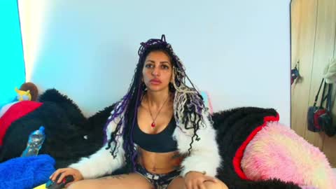 khaleesy online show from July 28, 2:13 pm