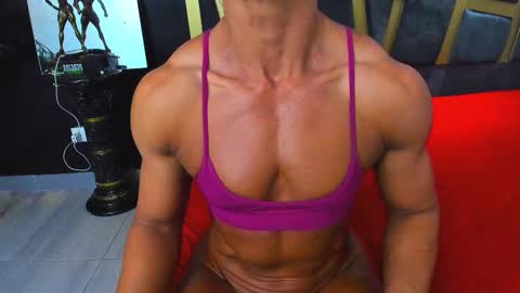    online show from November 6, 6:47 pm