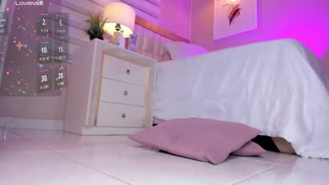 khloe_sweeet online show from October 16, 11:57 am