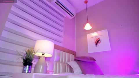 khloe_sweeet online show from October 22, 12:21 pm