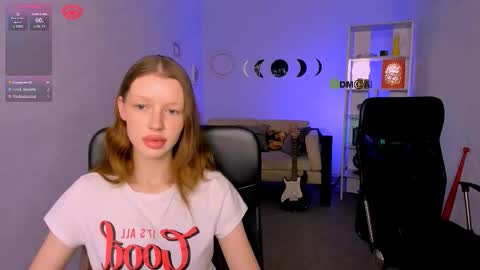 khloebeauty online show from December 17, 9:41 pm