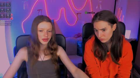 khloebeauty online show from April 1, 7:33 pm