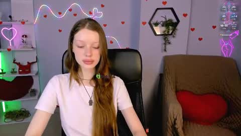 khloebeauty online show from May 7, 6:06 am