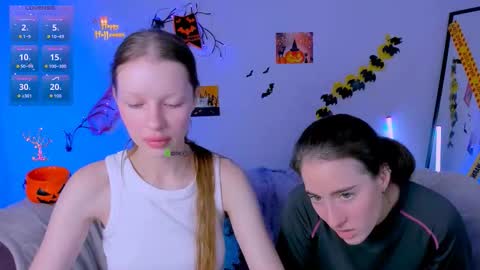 khloebeauty online show from October 22, 7:30 pm