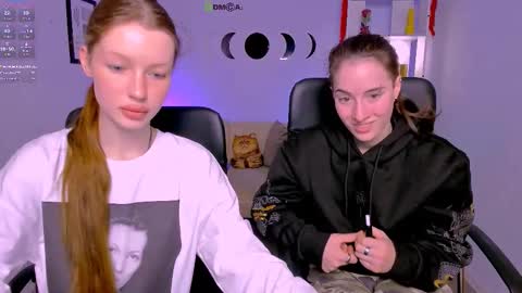 khloebeauty online show from March 23, 8:26 pm