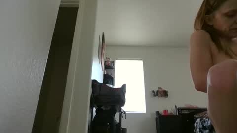 khloemariexoxo  online show from May 14, 5:19 pm