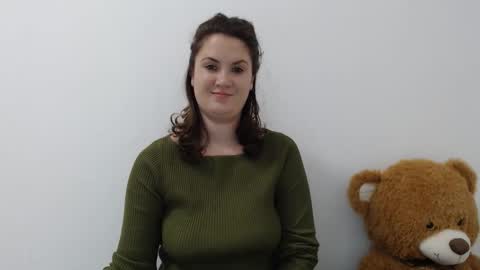 Sarah online show from February 12, 5:58 pm