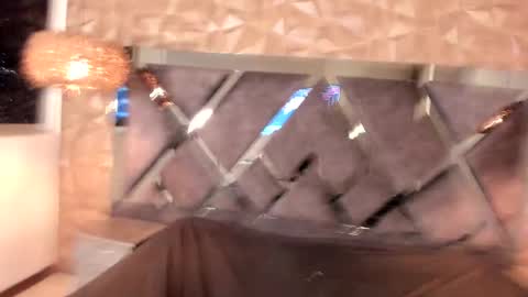 kiara_velvet__ online show from May 8, 5:10 am