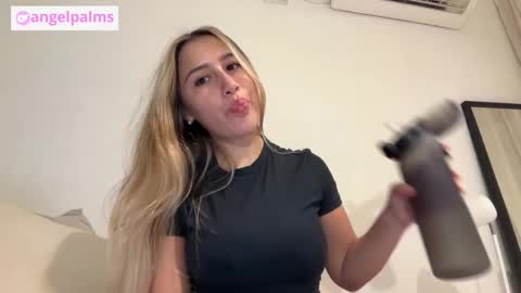 kikibae2 online show from November 22, 2:14 am