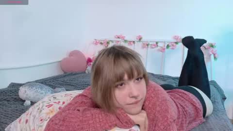 Kiki online show from May 6, 11:25 am