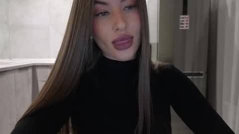 EvaAnna online show from December 20, 8:35 pm