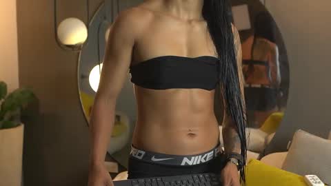 Kim online show from December 17, 1:04 pm