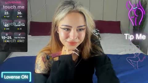 Snapshot of kim_brownie chatting on September 9, 5:29 am Kim online show from September 9, 5:29 am