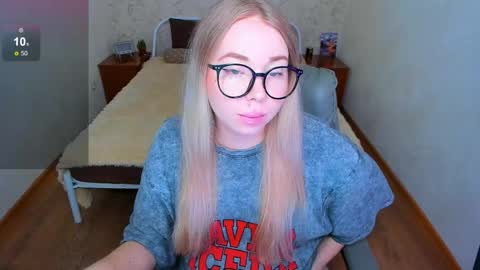 KIM online show from March 22, 11:49 am