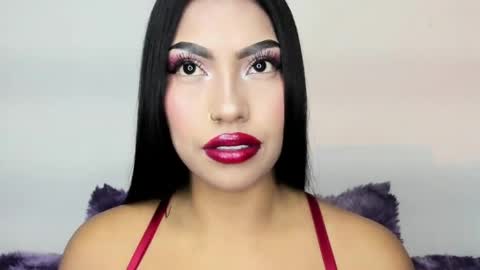 kim_mouth17 online show from April 29, 3:10 am