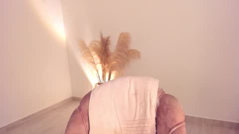 Kim Murphy online show from October 5, 2:44 pm