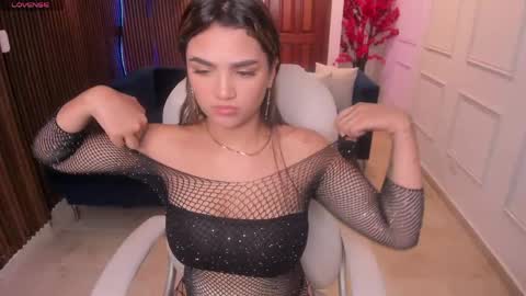 Kim online show from May 13, 7:52 pm
