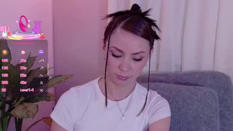 Kim online show from March 19, 2:49 am