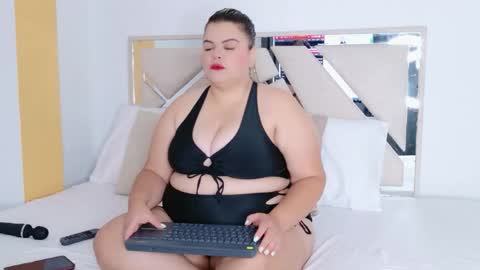 KimBrooks online show from May 11, 11:12 am